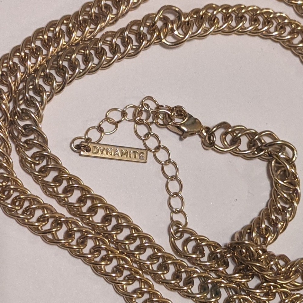 Dynamite long gold tone chain - unisex